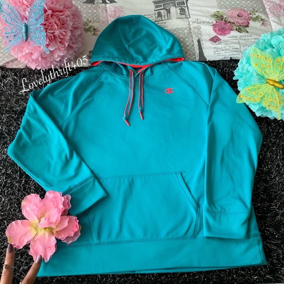 Champion Sweaters - Champion Powertrain XL Double Dry Hoodie